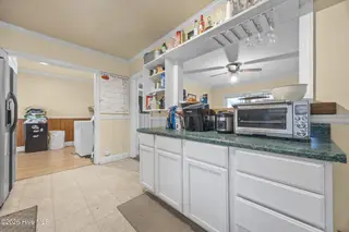 5595 Wrightsville Avenue, Wilmington, NC 28403 – photo 8: 8_kitchen