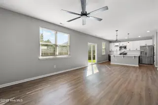 1699 Datchet Lane SE, Bolivia, NC 28422 — 4-bedroom home in New South Bridge, Bolivia, NC, photo 8 of 40: Living room