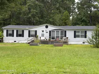 127 Hatcher Drive, Newport, NC 28570 – photo 6: IMG_2341