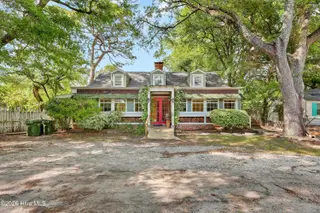 4911 Oleander Drive, Wilmington, NC 28403 – photo 1: 001_img_5474_926