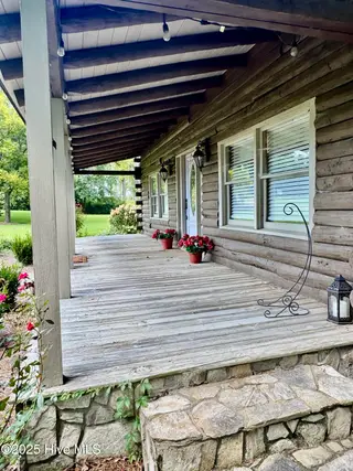 4040 Nc 903, Albertson, NC 28508 — 4-bedroom home, Albertson, NC, photo 3 of 41: Front Porch