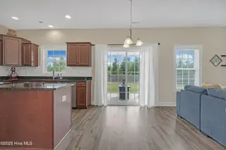 257 W Broughton Lane, Rocky Point, NC 28457 – photo 9: A7400980