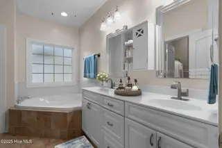 887 Thrush Drive, Vass, NC 28394 – photo 16: Master Bathroom