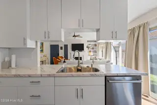 1033 Summerlin Falls Court, Wilmington, NC 28412 – photo 18: 18-web-or-mls-DSC00292