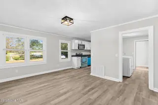 2383 Burgaw Highway, Jacksonville, NC 28540 – photo 8: Dining area