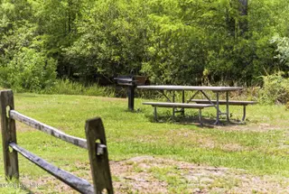 27 Big Creek Circle, Lake Waccamaw, NC 28450 – photo 21: 021_27_big_creek_circle-21_617