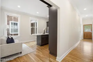 505 S 5th Avenue, Wilmington, NC 28401 – photo 6: 19-web-or-mls-IMG_4050