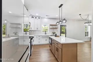 438 Scrub Oaks Drive, Hampstead, NC 28443 – photo 19: 33-web-or-mls-GI - 438 Scrub Oaks Dr - L
