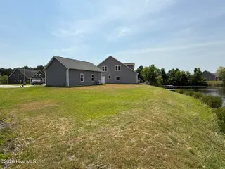 415 Antioch Lakes Road, New Bern, NC 28560 – photo 5: 05_beyc69f62d55443d8