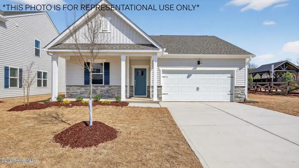 270 Lake Tyler Drive, New Bern, NC 28560 – photo 1 of 32: 250