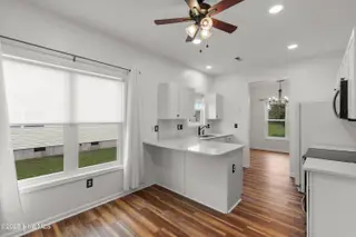 5009 N Hampton Drive SE, Southport, NC 28461 – photo 5: 5009NHamptonDrSE - 29