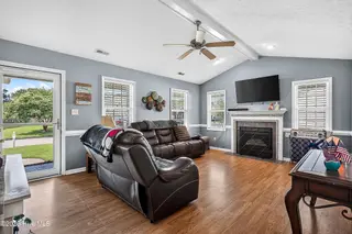 109 Joshua Norman Drive, New Bern, NC 28562 – photo 7: 0-7