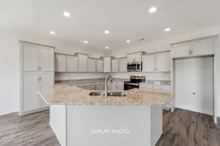 716 Atlantic Coast Lane, Jacksonville, NC 28546 – photo 18: SIMILAR PHOTO 25 (2)