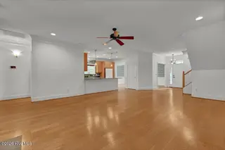 200 Shore Point Drive, Wilmington, NC 28411 — 4-bedroom home in Bayshore Crossing, Wilmington, NC, photo 16 of 71