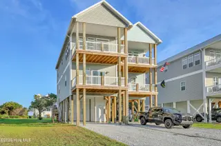 144 Sea Gull Lane 6b, North Topsail Beach, NC 28460 – photo 1