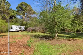2006 Oakley Road, Castle Hayne, NC 28429 — 3-bedroom home, Castle Hayne, NC, photo 13 of 17: 013_2006_oakley_road-13_908