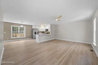 106 Dolphin Drive, Hampstead, NC 28443 — 3-bedroom home in Hideaway Shores, Hampstead, NC, photo 6 of 57
