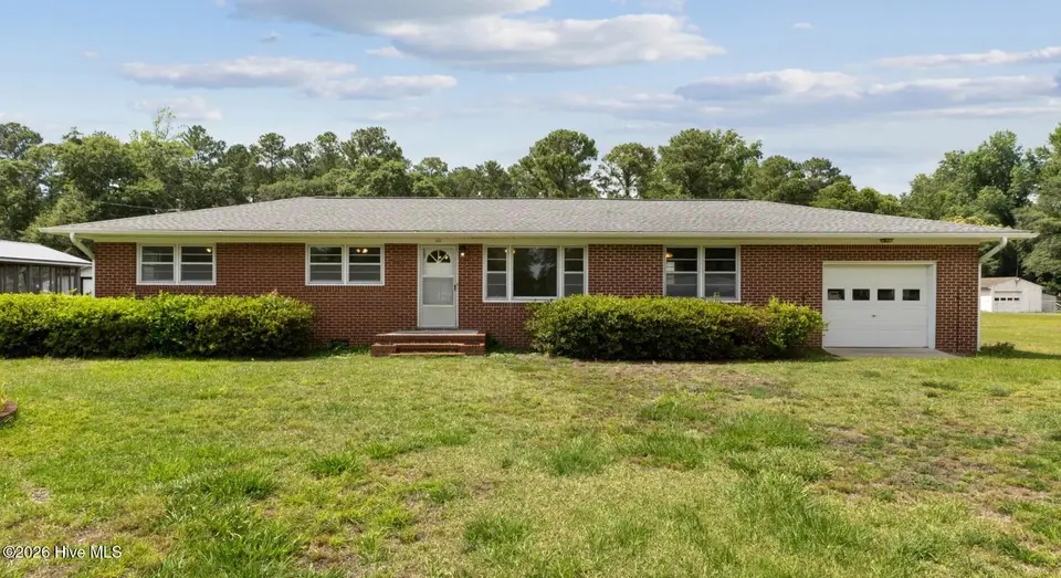 1417 Fork Drive, Castle Hayne, NC 28429 — 3-bedroom home, Castle Hayne, NC, photo 1 of 40