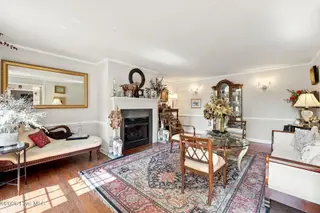 8002 Club House Drive, New Bern, NC 28562 – photo 8: 23-web-or-mls-0C0A1665-edit