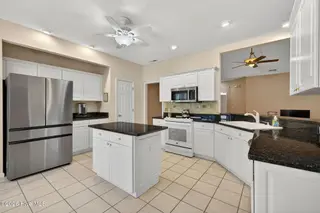 1113 Willow Pond Lane, Leland, NC 28451 – photo 19: Kitchen