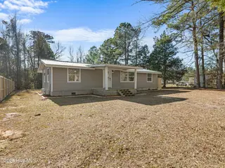 2073 Dawson Cabin Road, Jacksonville, NC 28540 — 3-bedroom home, Jacksonville, NC, photo 3 of 44: Front