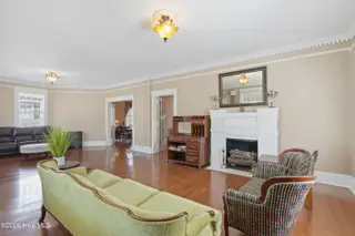500 W Main Street, Mount Olive, NC 28365 – photo 21: IMG_1140