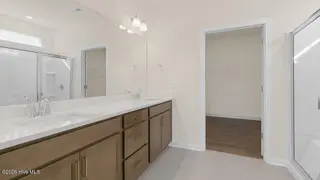 421 Thistle Meadow Lane, Aberdeen, NC 28315 – photo 18: Bathroom