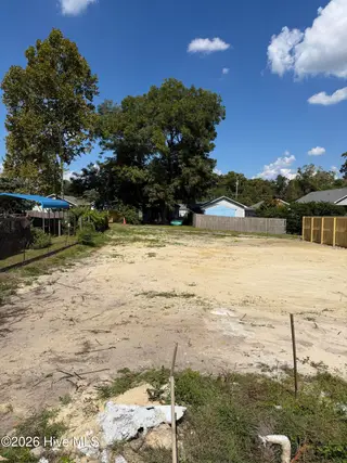 2207 8 Gibson Avenue, Wilmington, NC 28403 — lot in Carolina Place, Wilmington, NC, photo 2 of 8: 2207 gibson