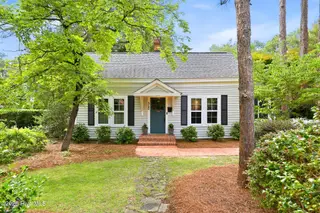 360 S Ashe Street, Southern Pines, NC 28387 – photo 2: Sayer_360SAshe-0002