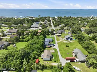 202 Willis Drive, Harkers Island, NC 28531 – photo 17: 19-web-or-mls-202 Willis Dr 019_edit