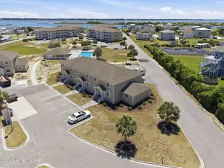 650 Cedar Point Boulevard E2, Cedar Point, NC 28584 – photo 11: 11-web-or-mls-DJI_20260604124907_0063_D_