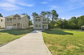 595 S Glover Street, Southern Pines, NC 28387 – photo 3: g48