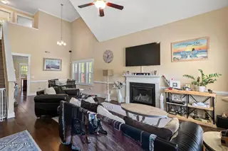 309 Chadwick Shores Drive, Sneads Ferry, NC 28460 – photo 5: IMG_3652
