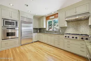 102 Middleton Place, Greenville, NC 27858 – photo 7: 7) 76492-6a92f2bb8be7c