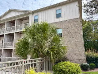 123 Covil Avenue Unit 201, Wilmington, NC 28403 – photo 1: Exterior Front