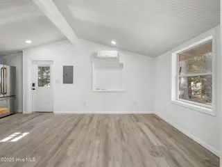 2073 Dawson Cabin Road, Jacksonville, NC 28540 — 3-bedroom home, Jacksonville, NC, photo 11 of 44: DiningArea