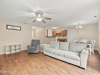 106 Republic Court, Jacksonville, NC 28540 – photo 3: Living Area