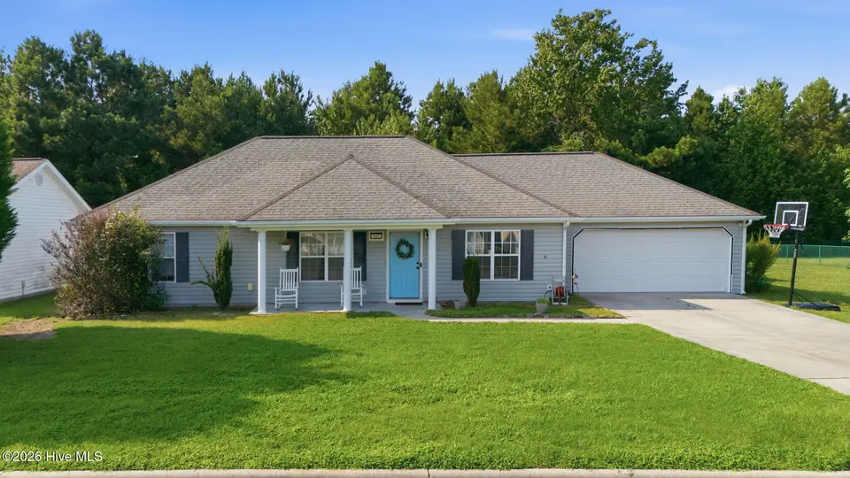 107 Sparta Way, New Bern, NC 28562 – photo 1 of 40: 1-web-or-mls-DJI_20260811165134_0461_D_e