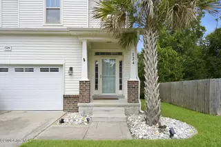 124 Katrina Street, Sneads Ferry, NC 28460 – photo 3