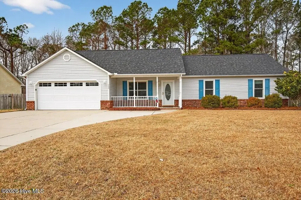 113 Farina Drive, Havelock, NC 28532 – photo 1 of 25: IMG_2831