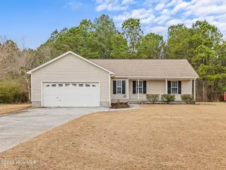 186 Liberty Park Road, Jacksonville, NC 28540 – photo 1: 025a3433