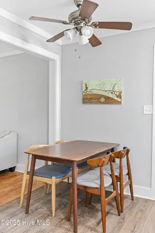 426 Keziah Street, Oak Island, NC 28465 – photo 16: 016_426_keziah_street-16_197