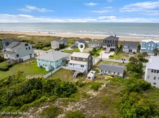 413 Club Colony Drive, Atlantic Beach, NC 28512 – photo 3: Amazing Club Colony home