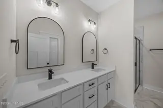 121 Lady O Drive A, Greenville, NC 27834 – photo 18: 9-web-or-mls-BLS_0012