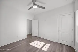 2100 Dartford Drive A, Greenville, NC 27834 – photo 21: 21-web-or-mls-BLS_0054
