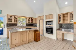8812 Sedgley Drive, Wilmington, NC 28412 – photo 16: Kitchen