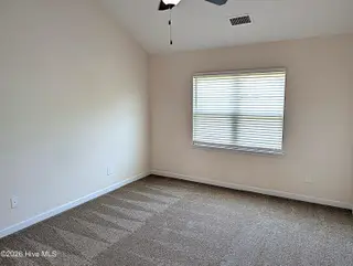 110 Sonia Drive, Hubert, NC 28539 — 3-bedroom home in Eastport, Hubert, NC, photo 17 of 38