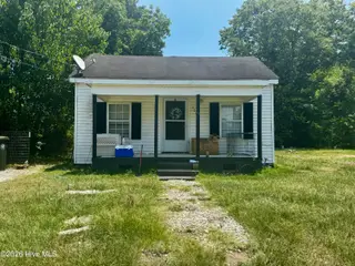 1010 N Center Street, Goldsboro, NC 27530 – photo 1: IMG_4774