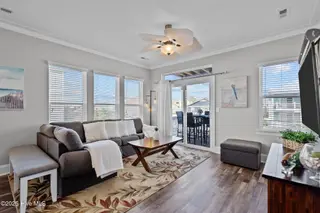 1417 Canal Drive Unit 2, Carolina Beach, NC 28428 – photo 6: 2nd Floor Living Room