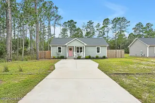 293 Cherry Road, Southport, NC 28461 – photo 2
